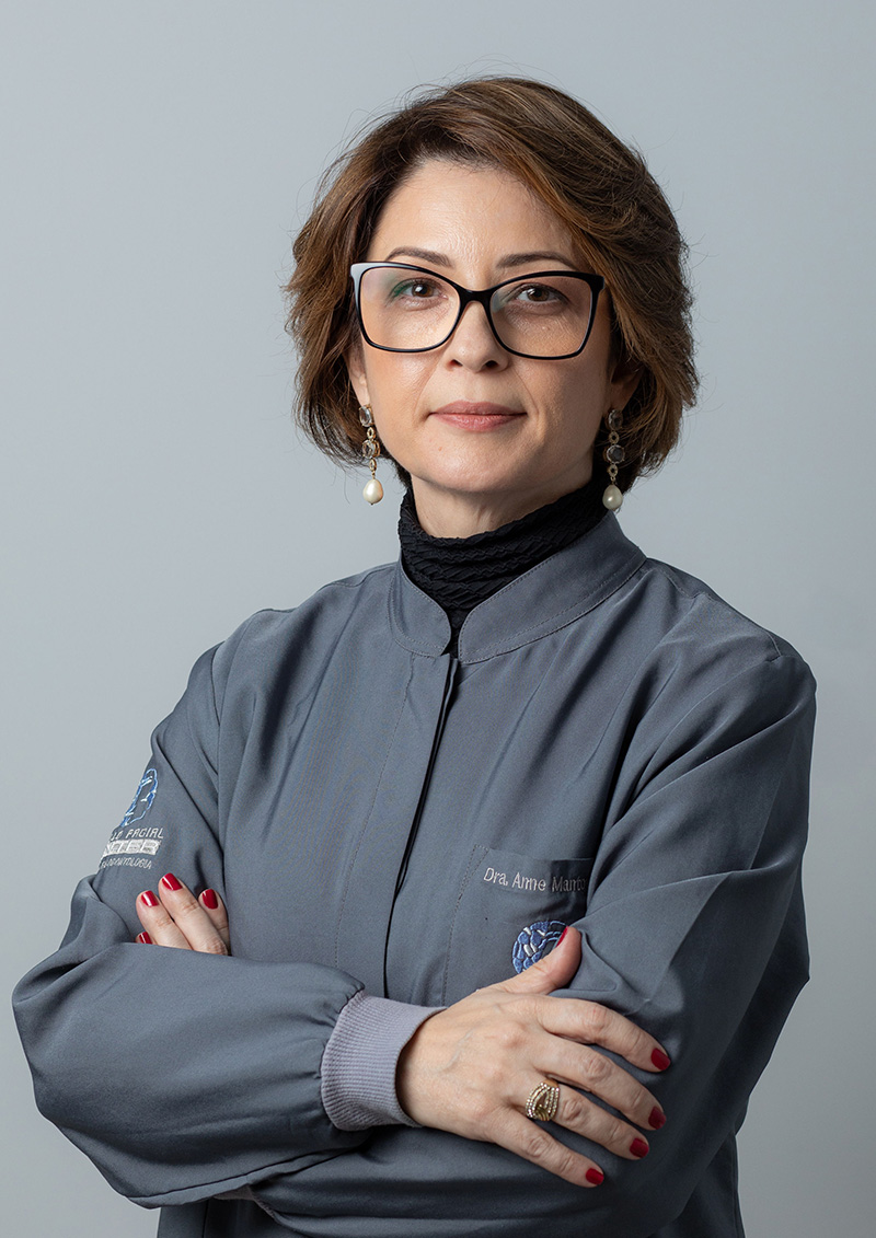 Dra. Anne Kelly Mantovani
