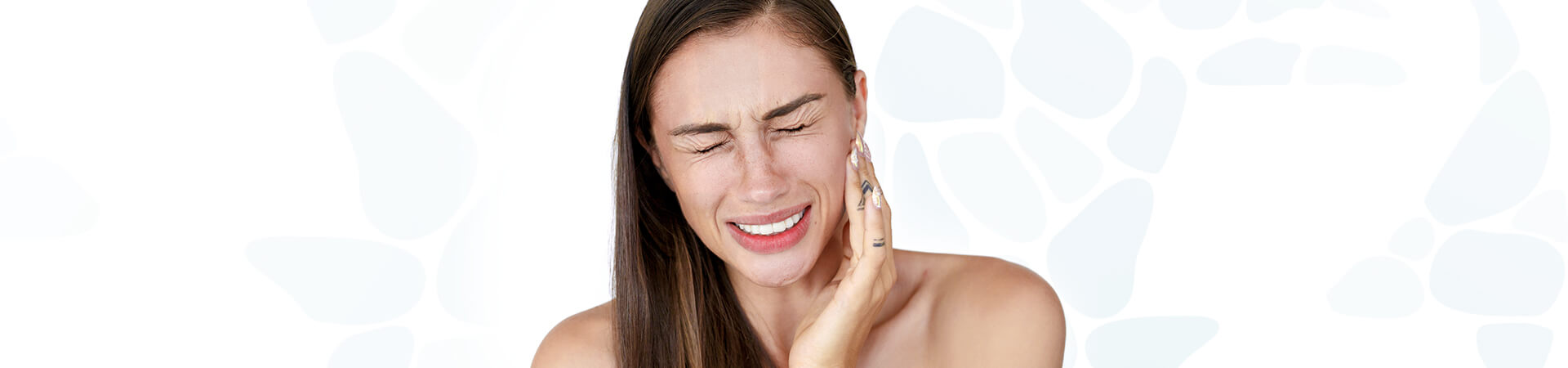 Qual profissional devo procurar para extrair meu dente siso, um buco maxilo ou um clínico?