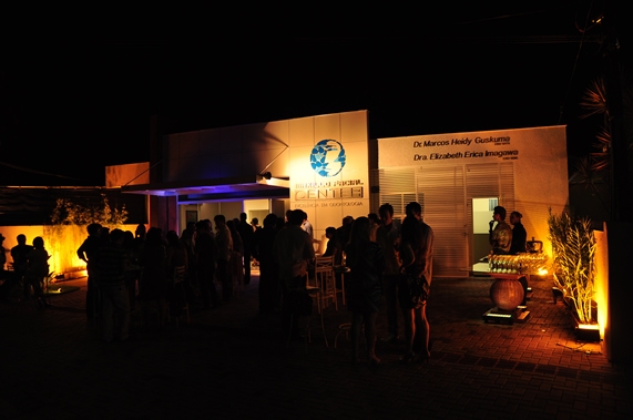 Coquetel de inauguração da Maxillo Facial Center agita a noite londrinense