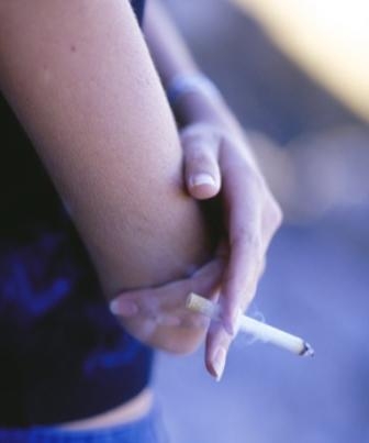 Perda de dentes pode estar relacionada ao fumo 