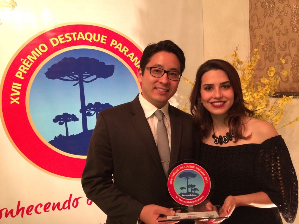 Dr. Marcos Guskuma recebeu o Prêmio Destaque Paraná 2016